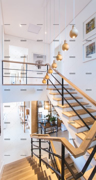 demo-attachment-10-jason-briscoe-332508-unsplash-1-min